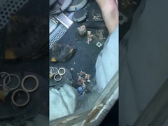 VCA Magic Alhambra collar largo 1 motivo oro amarillo 18K VCARP4KO00