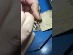 Panthere De Cartier Anillo de oro amarillo puro 18K con Peridotos de laca Ónix